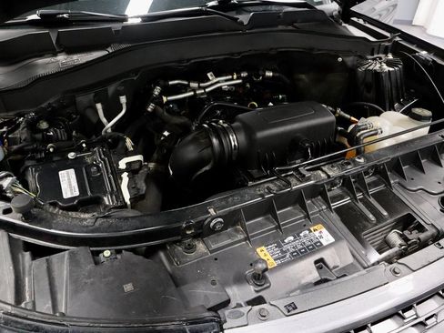 Certified 2023 Ford Explorer XLT w/ Equipment Group 202A image 18