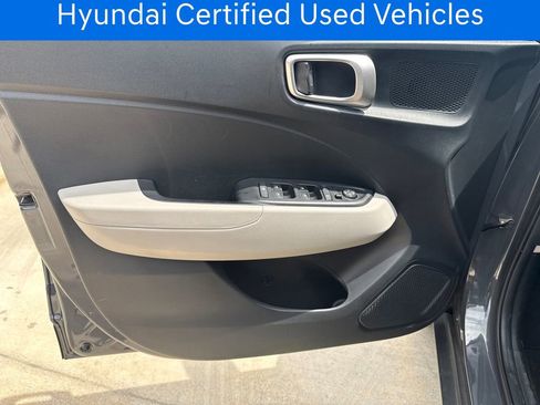 Certified 2023 Hyundai Venue SEL FWD image 12