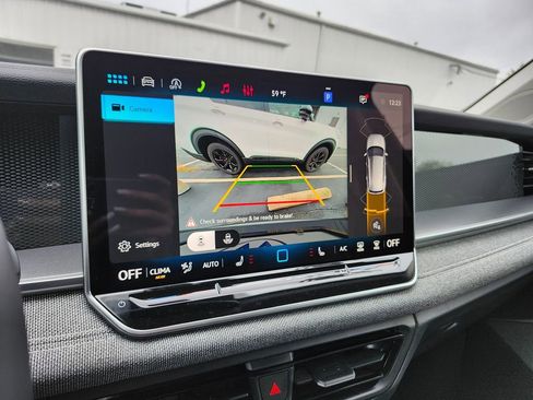 New 2026 Volkswagen Tiguan S image 12