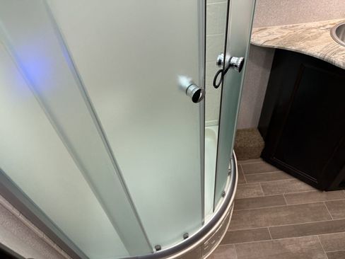 Used 2018 RAM 5500 SLT w/ Quick Order Package 29G SLT image 76