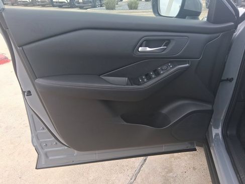 New 2026 Nissan Rogue SV FWD image 10