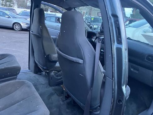 Used 2004 Dodge Grand Caravan SE w/ Popular Equipment Group FWD image 27