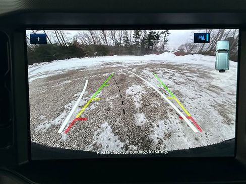 Used 2023 Ford Bronco Everglades image 31