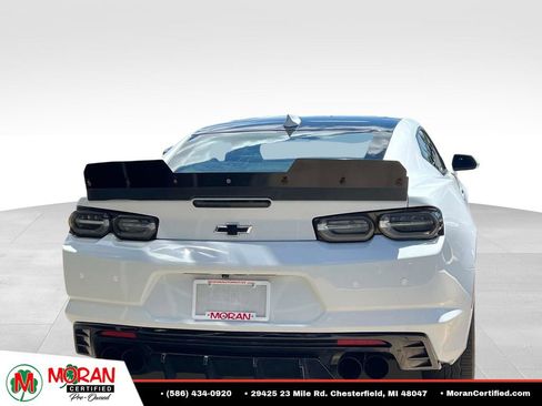 Used 2021 Chevrolet Camaro LT w/ RS Package RWD image 4