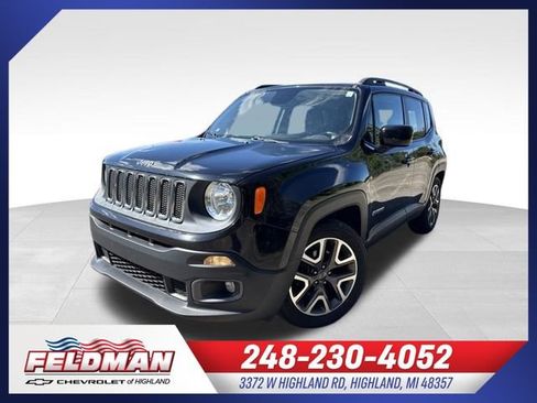 Used 2016 Jeep Renegade Latitude FWD image 1