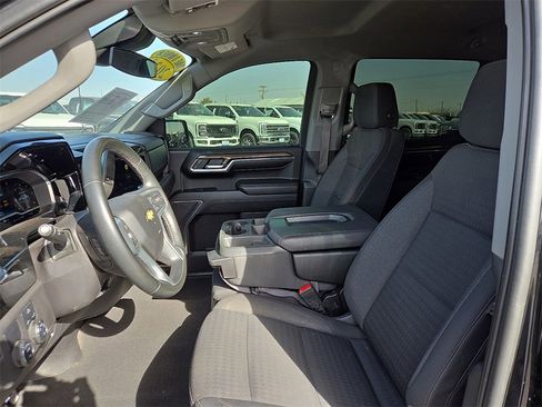 Used 2023 Chevrolet Silverado 1500 LT image 21