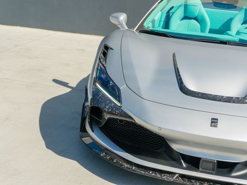 Used 2023 Ferrari F8 Tributo image 34