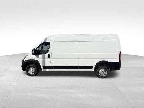 Used 2026 RAM ProMaster 2500 w/ Convenience Group FWD image 3