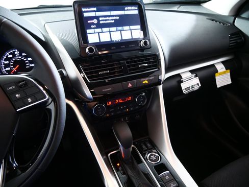 New 2026 Mitsubishi Eclipse Cross SE AWD/4WD image 5