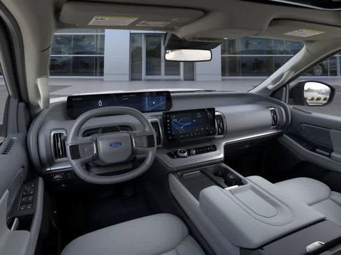 New 2026 Ford Expedition Max Active image 9