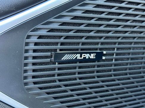 New 2026 Jeep Grand Wagoneer L image 25