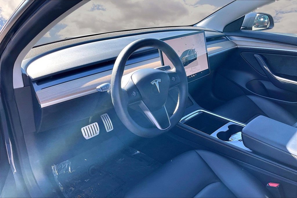 Used 2023 Tesla Model 3 Performance AWD/4WD image 17
