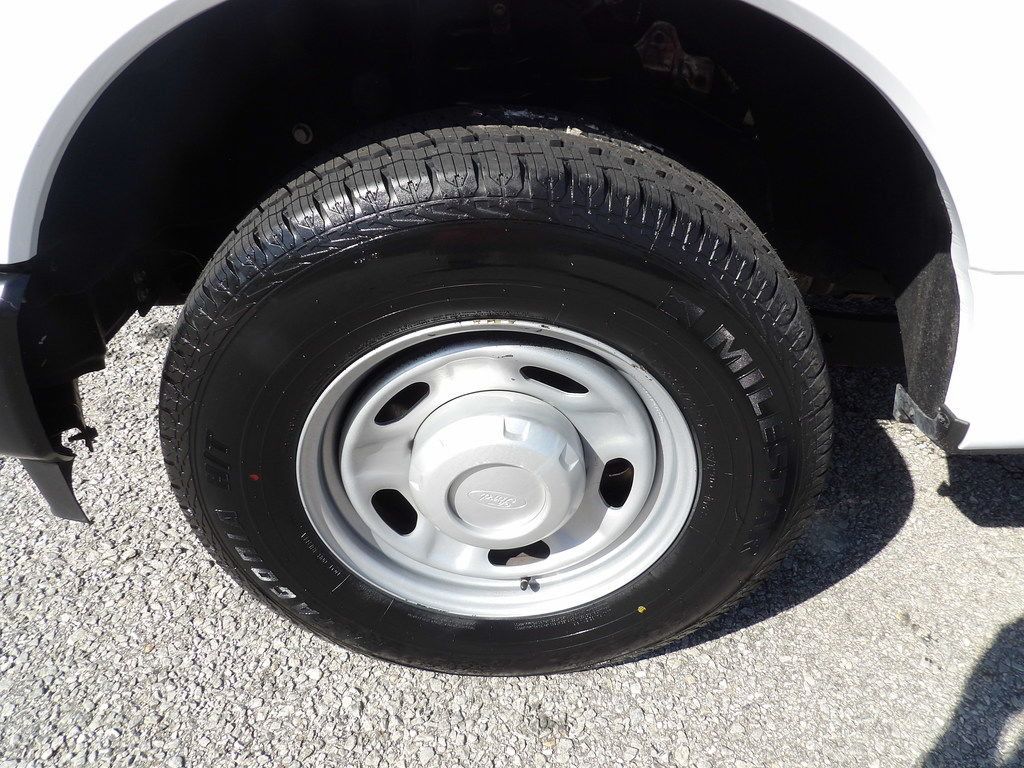 Used 2023 Ford F250 XL RWD image 37