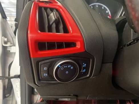 Used 2016 Ford Focus ST FWD image 12