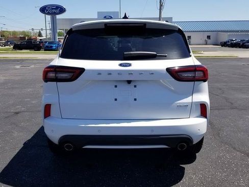 Certified 2023 Ford Escape ST-Line w/ Tech Pack #1 AWD/4WD image 6