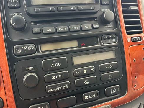 Used 2000 Lexus LX 470 4WD image 50