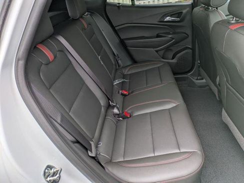 New 2026 Chevrolet Trax RS w/ Sunroof Package FWD image 27