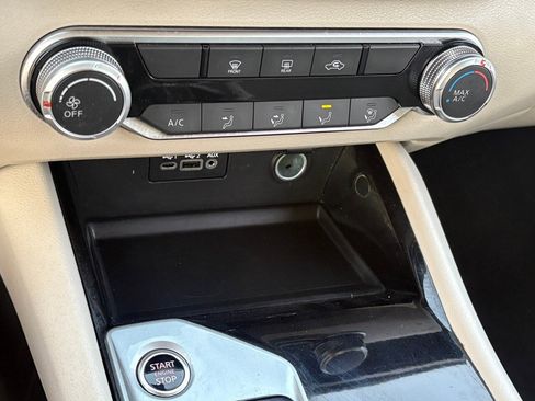 Certified 2024 Nissan Altima 2.5 SV image 22