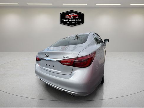 Used 2018 INFINITI Q50 Luxe w/ Essential Package (3.0T Luxe) image 7