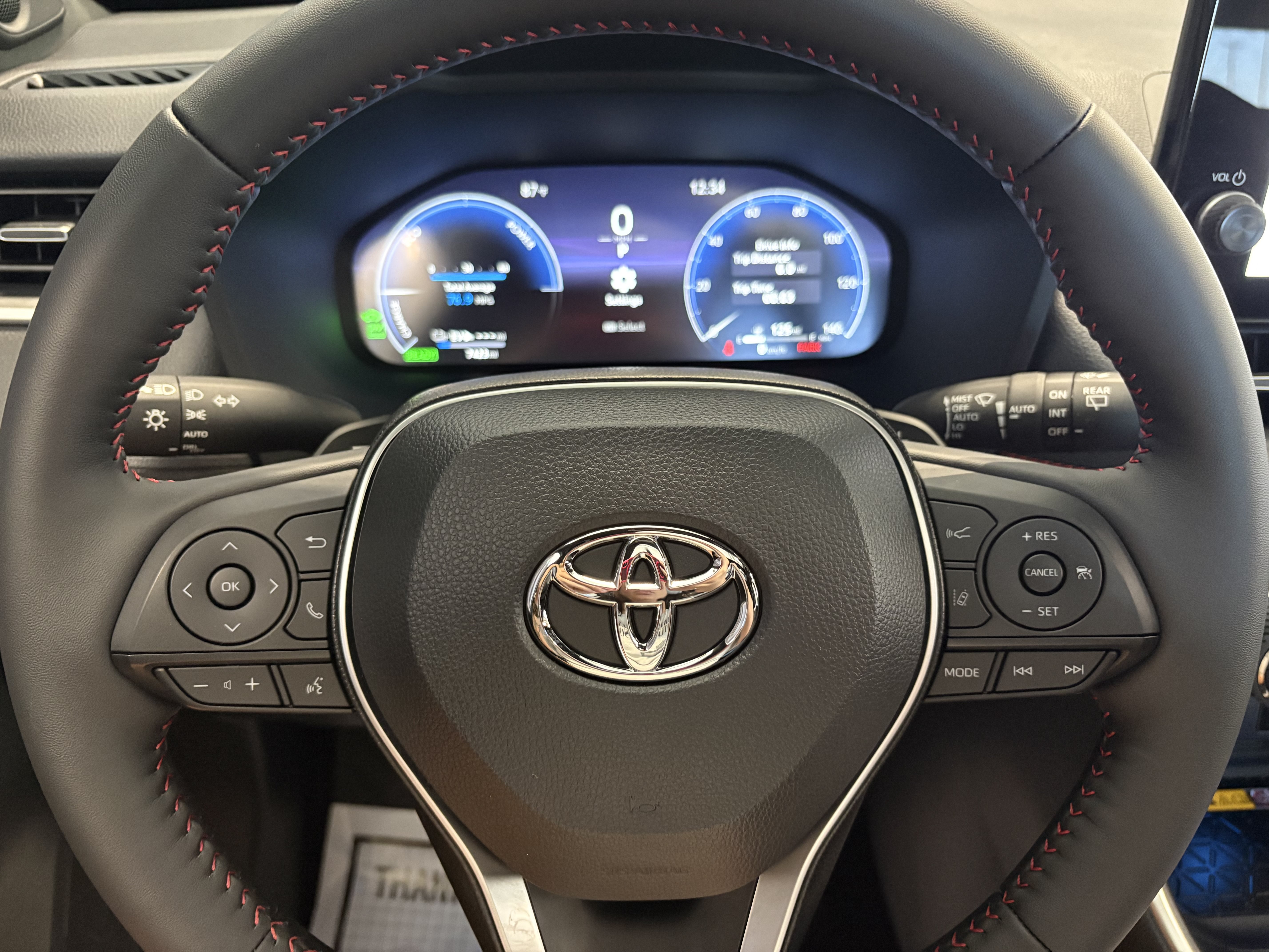Certified 2025 Toyota RAV4 XSE w/ Premium Package AWD/4WD image 21