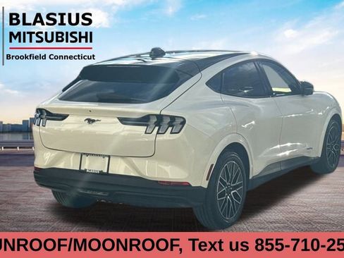 Used 2025 Ford Mustang Mach-E Premium image 8