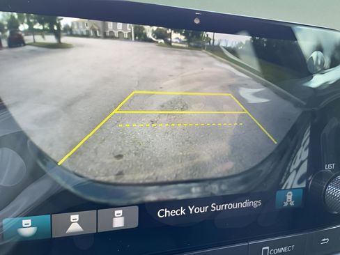 New 2025 Honda Pilot Sport image 13