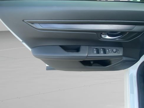 Used 2023 Honda CR-V EX image 10