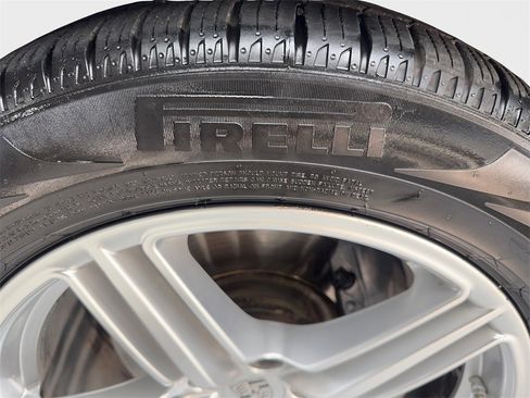 Used 2018 Porsche Macan image 86