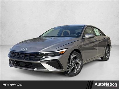 Certified 2025 Hyundai Elantra SEL