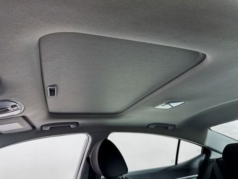 Used 2019 Hyundai Elantra Value Edition w/ Cargo Package image 13