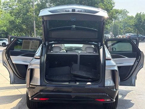 Used 2024 Cadillac Lyriq Sport w/ LPO, Floor Liner Package AWD/4WD image 11