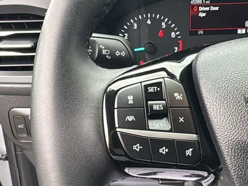 Certified 2022 Ford Escape SEL image 17