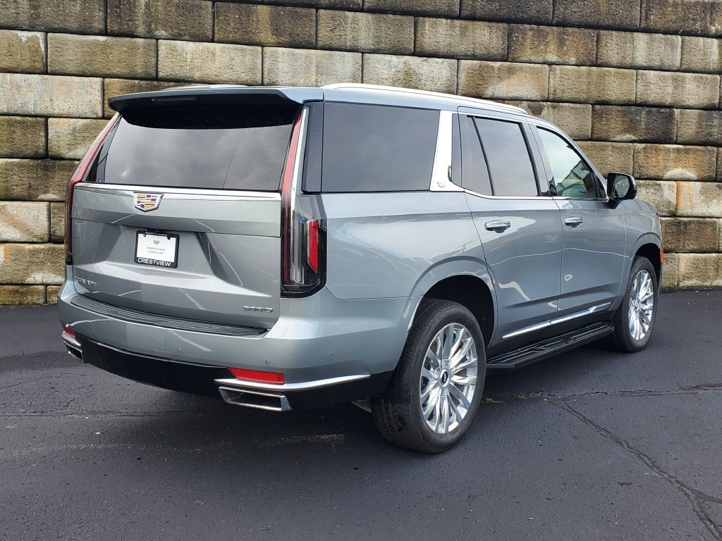 Used 2024 Cadillac Escalade Premium Luxury w/ Performance Package AWD/4WD image 5