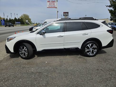Used 2021 Subaru Outback Touring XT image 2