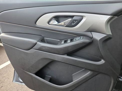 Used 2019 Chevrolet Traverse LS image 29