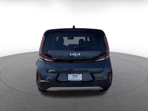 Used 2025 Kia Soul LX w/ LX Technology Package image 12