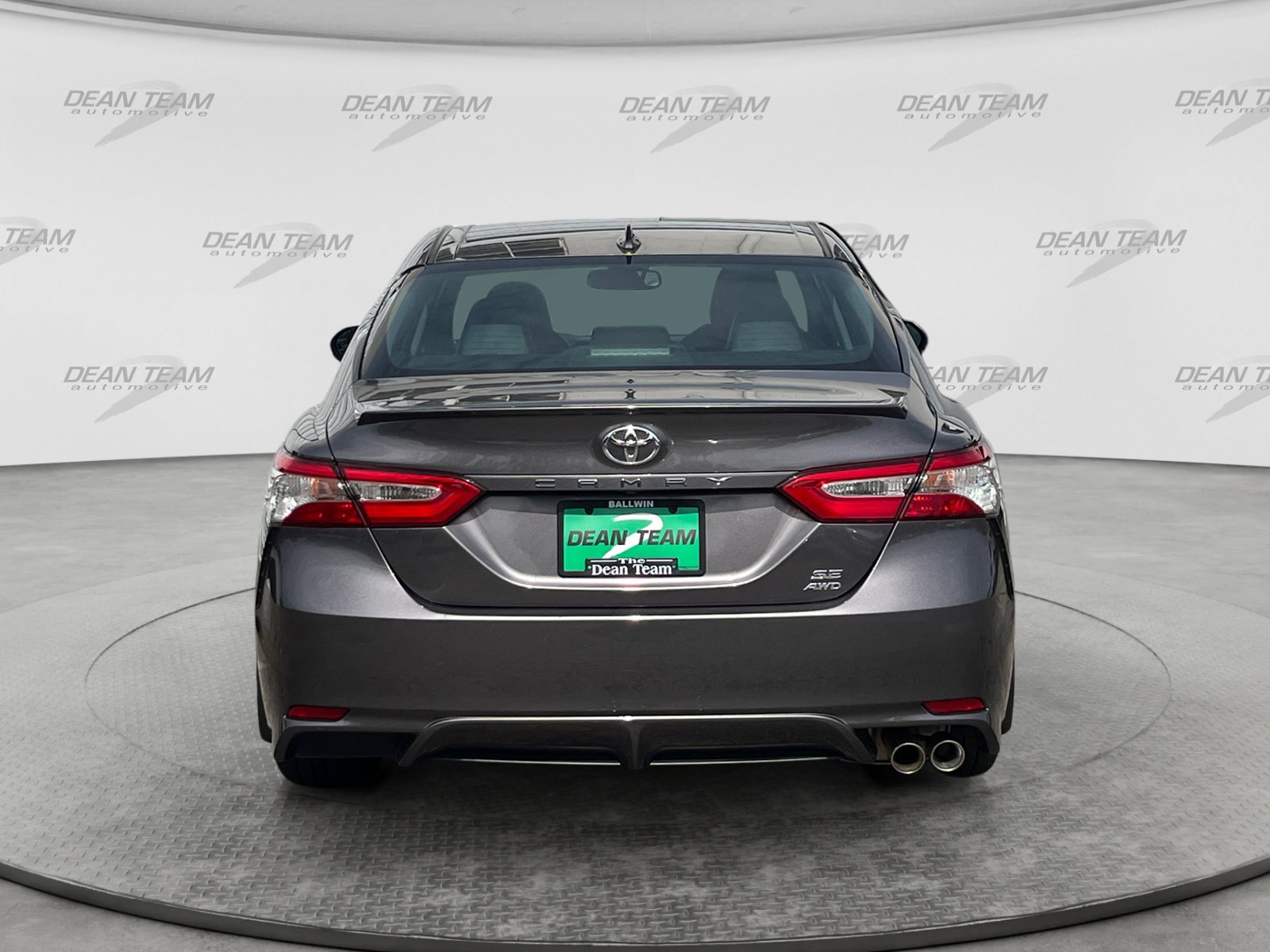 Used 2020 Toyota Camry SE w/ Cold Weather Package AWD/4WD image 7