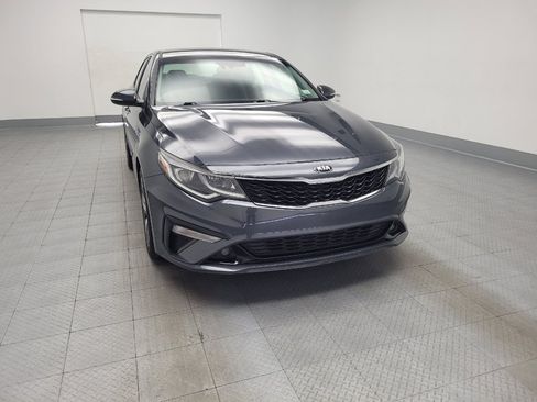 Used 2019 Kia Optima S FWD image 14
