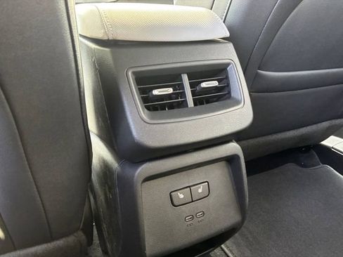 New 2026 Chevrolet Equinox EV LT image 18