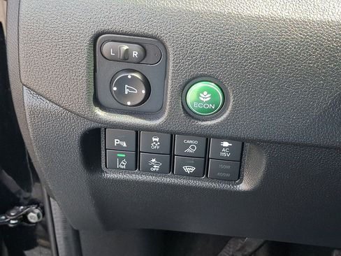 Used 2023 Honda Ridgeline RTL-E image 24