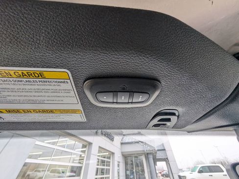 Used 2023 Jeep Wrangler Sahara image 34