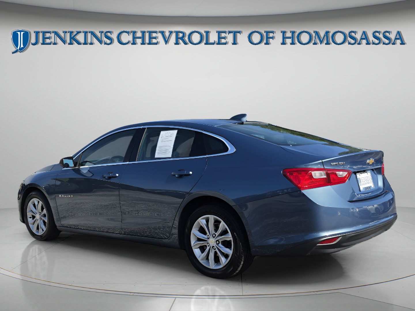 Used 2025 Chevrolet Malibu LT FWD image 7