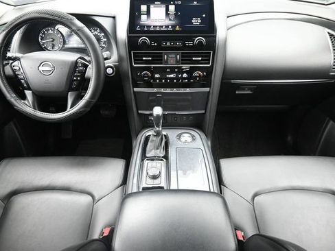 Used 2022 Nissan Armada SV image 21
