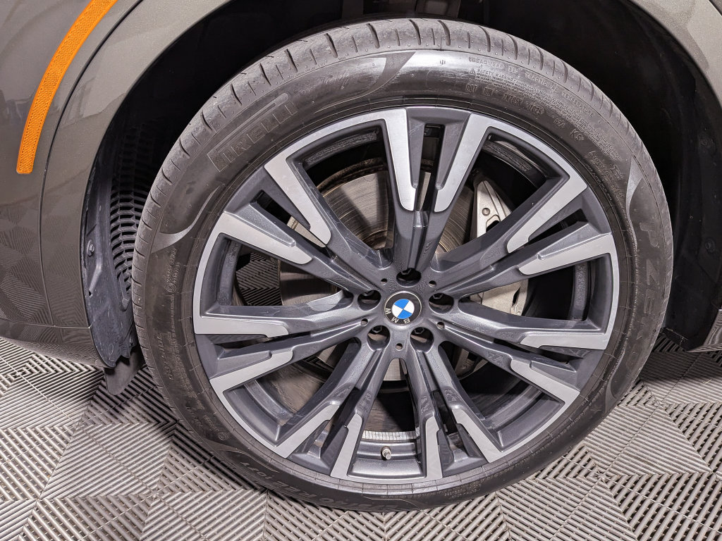 Certified 2025 BMW X7 xDrive40i AWD/4WD image 54