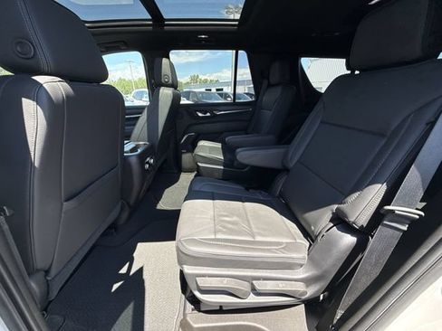 Used 2021 GMC Yukon Denali AWD/4WD image 26