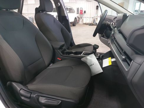 New 2026 Kia K4 FWD image 10