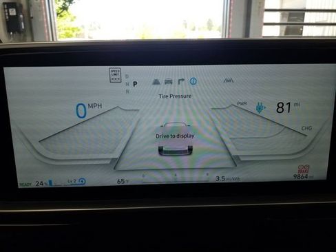 Used 2024 Hyundai Ioniq 6 SE RWD image 9