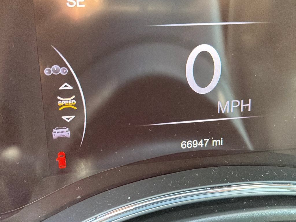 Used 2019 Jeep Grand Cherokee Limited X AWD/4WD image 10