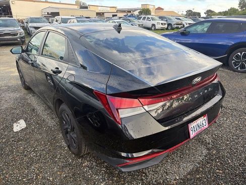 Used 2022 Hyundai Elantra SEL w/ Convenience Package image 5