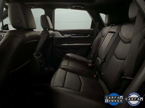 Used 2025 Cadillac XT5 Premium Luxury image 19